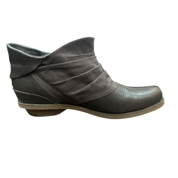 MERRELL WOMENS ADALINE Brown BLUFF BRACKEN ANKLE‎ BOOT SIZE 9.5 Canvas Leather - Picture 7 of 9